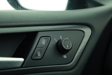 Volkswagen Golf VII Variant Facelifting 1.6 TDI-CR DPF BMT 115KM 2019 VW Golf 1.6 TDI, Salon Polska, Serwis ASO, zdjęcie 16