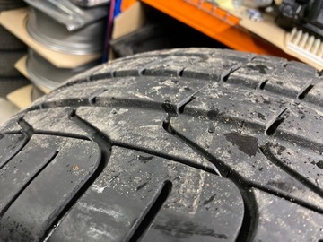 AUDI A7 A6 A8 A5 ALU RÁFKY 20 PALCŮ PNEUMATIKY 7MM VÍKA