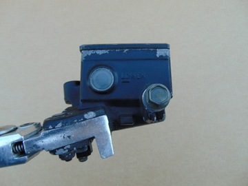 YAMAHA FZ6 FAZER S1 ТОРМОЗНОЙ ЦИЛИНДР ПЕРЕДНИЙ СПРАВА