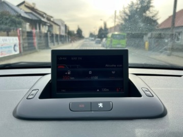 Peugeot 5008 I Minivan 1.6 HDi FAP 110KM 2011 Peugeot 5008 AUTOMAT NAWIGACJA KLIMATYZACJA PARKTRONIC TEMPOMAT HAK GWARA, zdjęcie 14