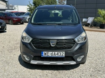 Dacia Lodgy Minivan Facelifting 1.5 Blue dCi 115KM 2022 Dacia Lodgy Stepway Comfort Blue dCi 115 7-os!, zdjęcie 1
