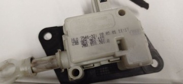 AUDI A2 99-05 VZPĚRA/TLAKOVAČ ZÁMKU ZADNÍ KRYT 8E5962115