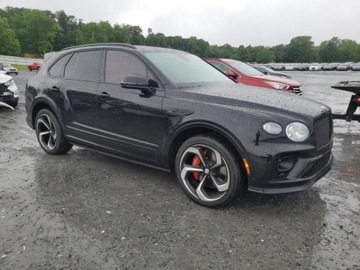 Bentley Bentayga 2022 Bentley Bentayga 2022, 4.0L, 4x4, porysowany lakier, zdjęcie 3