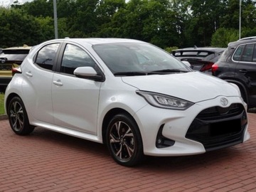 Toyota Yaris IV Hatchback Facelifting 1.5 Hybrid Dynamic Force 116KM 2025 Style 1.5 Hybrid 116KM | Podgrzewane fotele!, zdjęcie 2