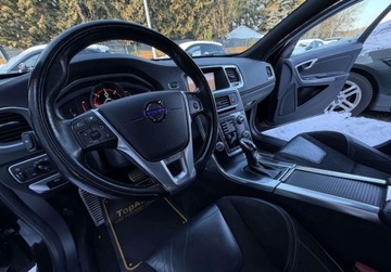 Volvo V60 I Kombi Facelifting 2.0 D4 DRIVE-E 190KM 2018 Volvo V60 R-Design D4 190KM skora BEZWYPADKOWY automat gwarancja, zdjęcie 19