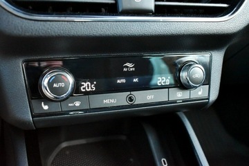 Skoda Kamiq Crossover 1.0 TSI 110KM 2022 Škoda Kamiq Skoda Kamiq Bezwypadkowy / Salon, zdjęcie 22