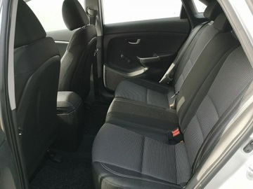 Hyundai i30 II Hatchback 5d 1.6 CRDi 110KM 2015 Hyundai i30 1.6CRDI 110KM Klima ALU Isofix, zdjęcie 16