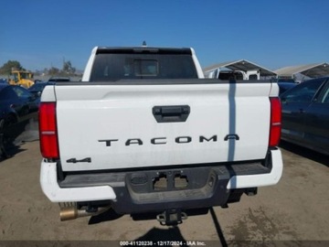 Toyota Tacoma II 2024 Toyota Tacoma 2024r., SR5, od ubezpieczalni 2.4 Benzyna 278KM, zdjęcie 4