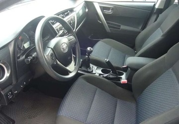 Toyota Auris II Touring Sports D-4D 90 90KM 2013 Toyota Auris Toyota Auris 1.4 D-4D Active 1.4 Diesel 90KM, zdjęcie 10