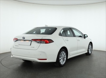 Toyota Corolla XII Sedan 1.8 Hybrid 122KM 2022 Toyota Corolla 1.8 Hybrid, Salon Polska, zdjęcie 3