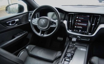 Volvo S60 III Sedan 2.0 T6 310KM 2019 Volvo S60 GWARANCJA, R-Design, T6 320KM, 4x4, Automat, Swietnie utrzymany, zdjęcie 10