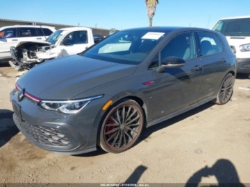 Volkswagen Golf VIII 2023 Volkswagen Golf 2.0T 40th Anniversary Edition 2023 2.0 Benzyna 241KM, zdjęcie 1