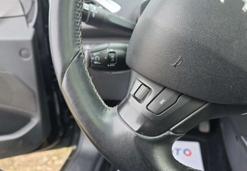 Peugeot 2008 I SUV 1.2 VTi 82KM 2014 Peugeot 2008 Serwisowany benzyna panoramiczny dach 1.2 Benzyna 83KM, zdjęcie 21