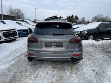 Porsche Cayenne S 4.2 V8 Diesel 385 KM