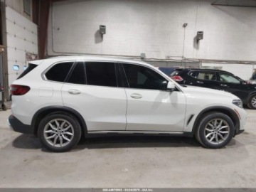 BMW X5 G05 2021 BMW X5 XDrive40I 2021 3.0 Benzyna 335KM, zdjęcie 5