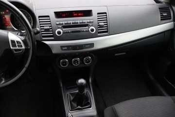 Mitsubishi Lancer IX 2010 Mitsubishi Lancer 1.8 MIVEC, Klima, Klimatronic, zdjęcie 7