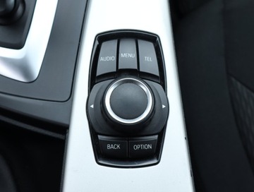 BMW Seria 3 F30-F31-F34 Limuzyna Facelifting 1.5 318i 136KM 2016 BMW 3 318 i, Salon Polska, Automat, Klima, zdjęcie 16