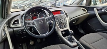 Opel Astra J Hatchback 5d 1.7 CDTI ECOTEC 110KM 2010 Opel Astra Jeden Właściciel Zarejestrowany 1.7, zdjęcie 21