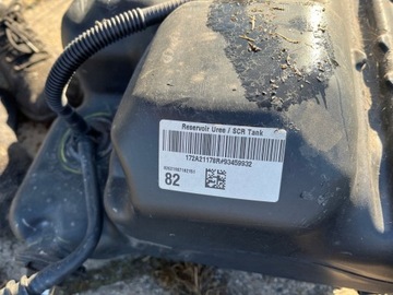 NÁDRŽ ADBLUE 172A21178R VIVARO B TRAFIC III