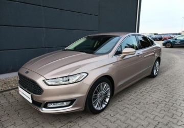 Ford Mondeo V Sedan 2.0 TDCi 180KM 2016 Ford Mondeo 2.0 TDCI 180KM Vigniale Automat Skory Kamera Klimatyzacja 2.0, zdjęcie 2