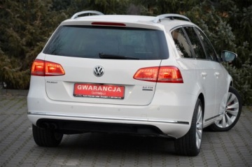 Volkswagen Passat B7 Variant 2.0 TDI CR DPF BlueMotion 170KM 2013 VW PASSAT 2.0 TDI 170PS R-line BlueMotion Bixenon Led Kamera Navi rej. PL !, zdjęcie 2