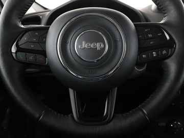 Jeep Renegade SUV Plug-In Seria 2/3 1.3 Turbo 4xe PHEV 240KM 2022 Jeep Renegade 1.3 T4 4xe Plug-in Hybrid Nawigacja, zdjęcie 20