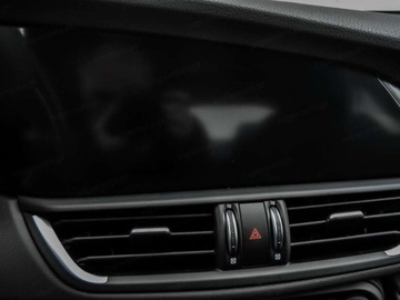 Alfa Romeo Giulia II Sedan Facelifting 2023 2.0 GME Turbo 280KM 2025 ALFA ROMEO Giulia Turbo Veloce Q4 Sedan 2.0 (280KM) 2025, zdjęcie 7