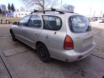 PŘÍSTROJOVÁ DESKA Z TACHOMETR HYUNDAI LANTRA 9400329115