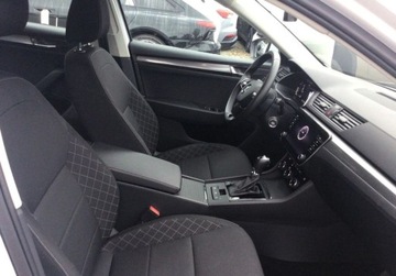 Skoda Superb III Liftback Facelifting 1.5 TSI 150KM 2022 Skoda Superb Active DSG, Gwarancja, Czujniki parkowania, Apple CarPlay 1.5, zdjęcie 13