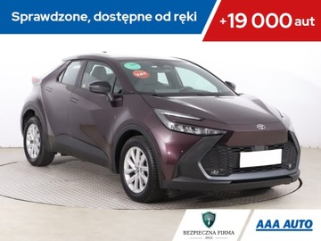 Toyota C-HR II 2024 Toyota C-HR 1.8 Hybrid, Salon Polska