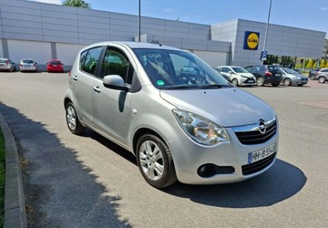Opel Agila B 2011