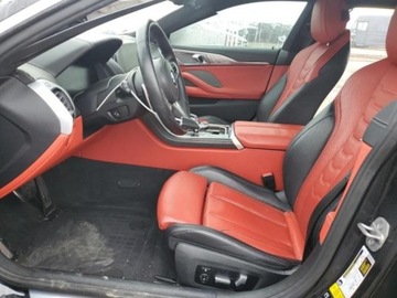 BMW Seria 8 II 2022 BMW Seria 8 2022, 4.4L, 4x4, M850XI, od ubezpieczalni 4.4 Benzyna 523KM, zdjęcie 7