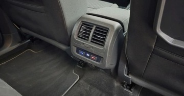 Volkswagen Touran III 2.0 TDI 150KM 2020 Volkswagen Touran 2,0 TDI 150 KM NAVI Full LED automat 7 osob OPLACONY, zdjęcie 17