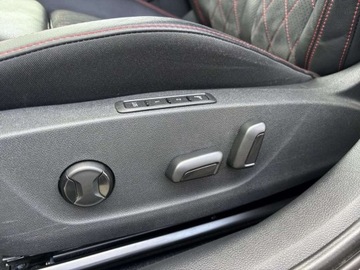 Skoda Octavia IV RS Kombi 2.0 TSI 245KM 2023 Skoda Octavia Combi RS 2.0 TSI 245KM DSG Hak holowniczy, FV 23 2.0, zdjęcie 11