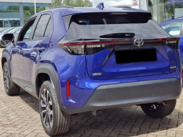 Toyota 2025 Od ręki - Style 1.5 Hybrid 130KM | Podgrzewane fotele!, zdjęcie 2