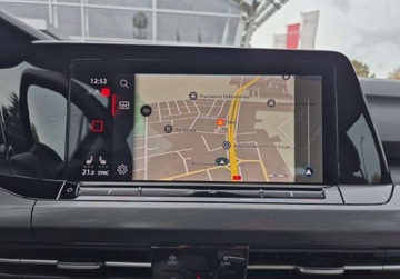 Volkswagen Golf VIII Variant 2.0 TDI 115KM 2021 Volkswagen Golf SalonPL 2.0TDI 115KM Style LED Plus Alu17 Masaz Pakiety AC, zdjęcie 23