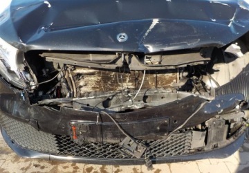 Mercedes Klasa V W447 Długi Facelifting 2.0 220d 163KM 2021 Mercedes-Benz Klasa V Okazja 2.0 Diesel 163KM, zdjęcie 2