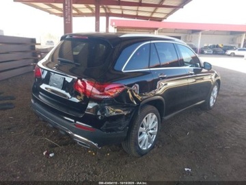 Mercedes GLC C253 2020 Mercedes-Benz GLC GLC 300 2020, 2.0L R-4 255KM, od ubezpieczalni 2.0 255KM, zdjęcie 3