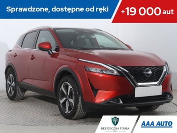 Nissan Qashqai III Crossover 1.3 DIG-T MHEV 158KM 2024 Nissan Qashqai 1.3 DIG-T MHEV, 1. Właściciel