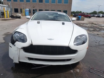 Aston Martin V8 Vantage III 2009 Aston Martin V8 Vantage 2009 5.7l 5.7 Benzyna 420KM, zdjęcie 5