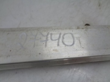 AUDI TT 8J0 NOSNÍK VÝZTUHA PŘEDNÍ