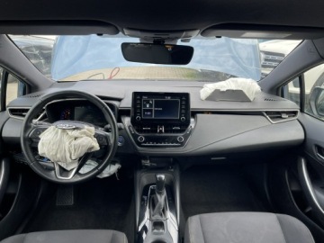 Toyota Corolla XII TS Kombi 1.8 Hybrid 122KM 2021 Toyota Corolla Hybryda Automat Kamera Podgrzewanie, zdjęcie 7