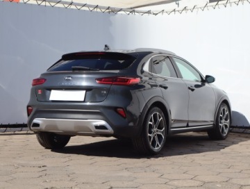 Kia XCeed Crossover 1.6 T-GDI 204KM 2019 Kia XCeed 1.6 T-GDI, Salon Polska, Serwis ASO, zdjęcie 4