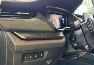 Skoda Octavia IV RS Kombi 2.0 TSI 245KM 2022 Skoda Octavia RS, Keyless, Matrix, Head-Up,Ambiente, Asystenci 2.0 Benzyna, zdjęcie 27