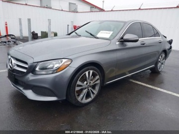 Mercedes Klasa C W205 2018 Mercedes-Benz Klasa C 300 2018 2.0l 2.0 Benzyna 241KM, zdjęcie 1