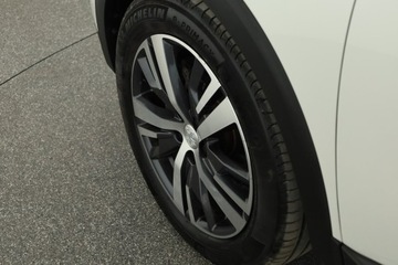 Peugeot 5008 II Crossover Facelifting 1.5 BlueHDi 130KM 2023 Peugeot 5008 1.5 BlueHDi, Salon Polska, zdjęcie 8