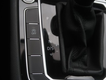 Volkswagen Arteon Fastback Facelifting 2.0 TSI 190KM 2022 VW Arteon 2.0 TSI, Salon Polska, Serwis ASO, zdjęcie 12