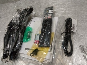 Телевизор TOSHIBA 65UA2063DG UHD AndroidTV — поврежден