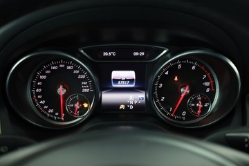 Mercedes GLA I Off-roader 2.0 220 184KM 2017 Mercedes GLA GLA 220 4MATIC, Salon Polska, 4X4, zdjęcie 11