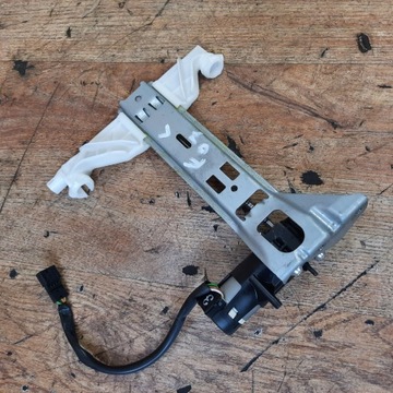 Silniczek regulacji zagłówka fotela BMW F01 F07